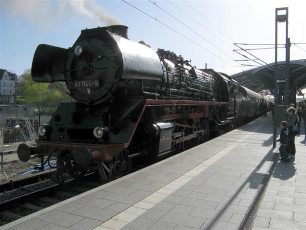 Halt in Erfurt Hbf, ©Stefan Scholz